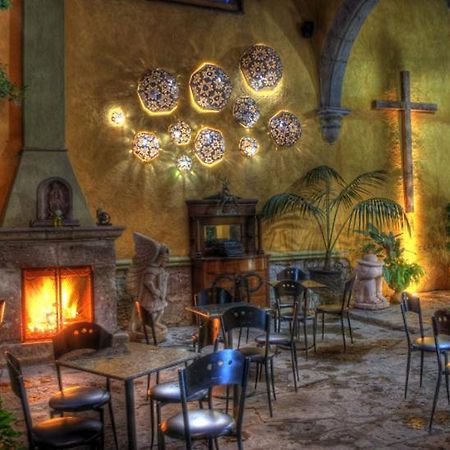 Hotel Casa Del Anticuario Морелия Экстерьер фото