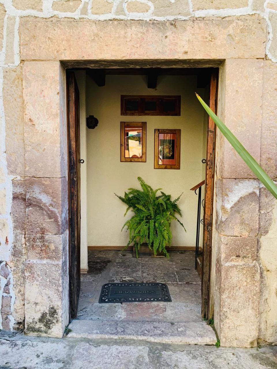 Hotel Casa Del Anticuario Морелия Экстерьер фото