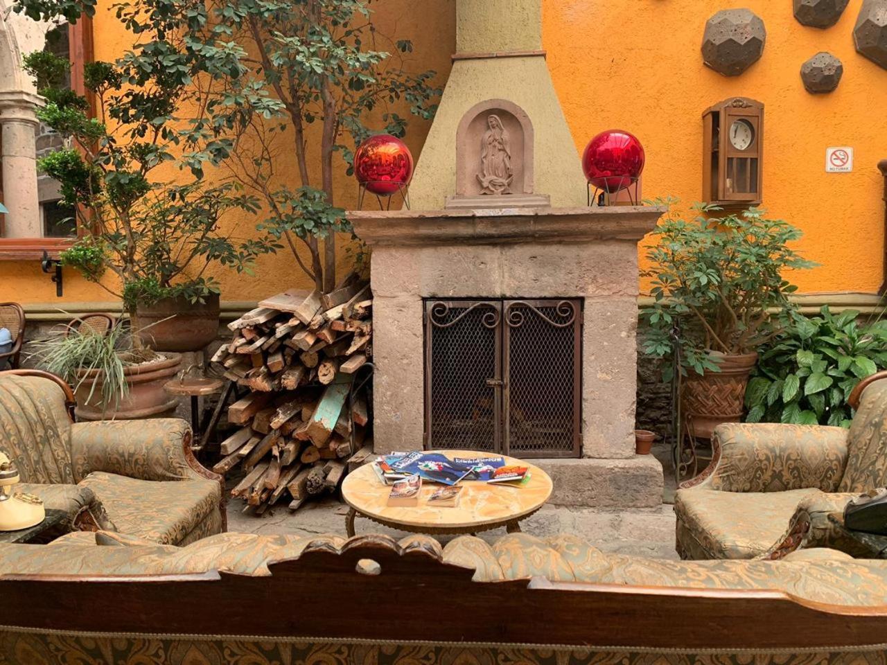 Hotel Casa Del Anticuario Морелия Экстерьер фото