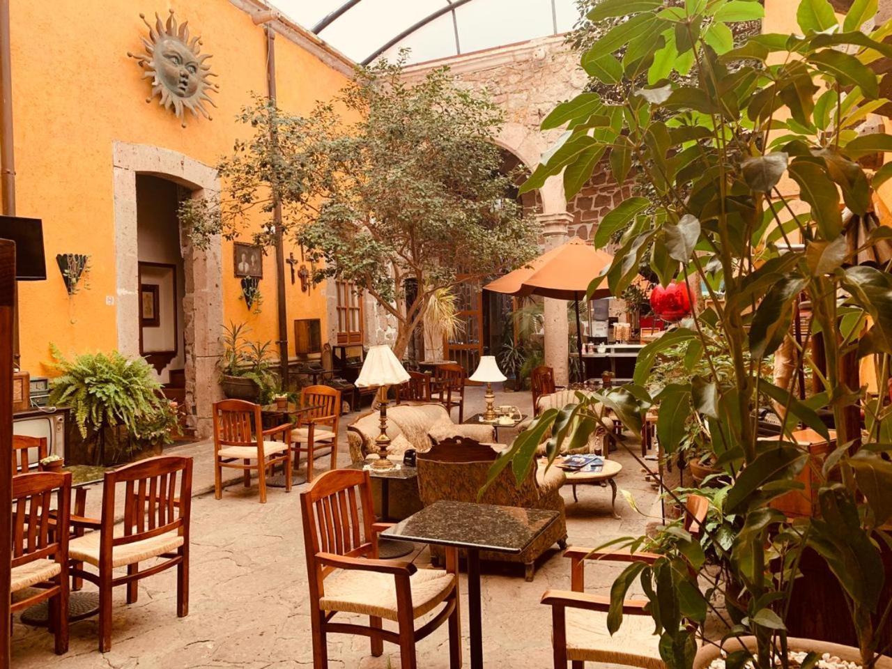 Hotel Casa Del Anticuario Морелия Экстерьер фото
